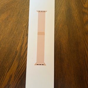 Series 4 Stainless Steel Case Milanese Loop 44 mm